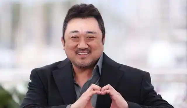 韩国硬汉"地表最强大叔"《马东锡》精彩励志故事