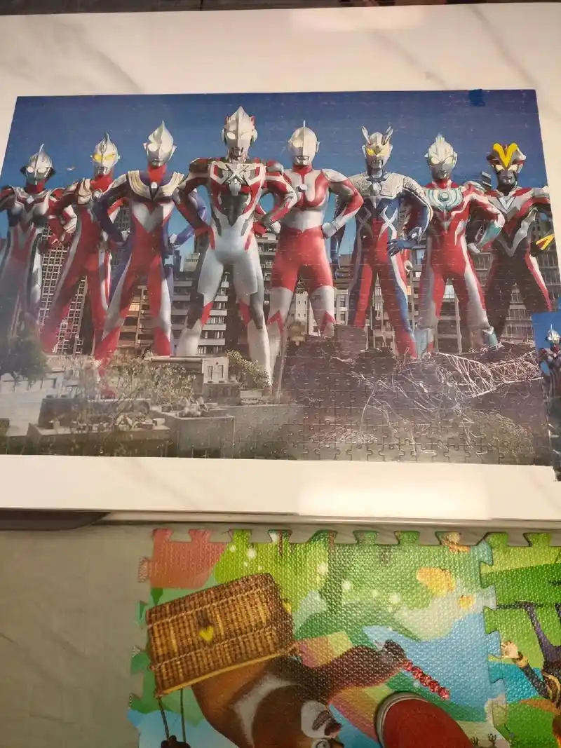 奥特曼系列拼装玩具 #1000小块拼图,娘仨整整拼了一下午