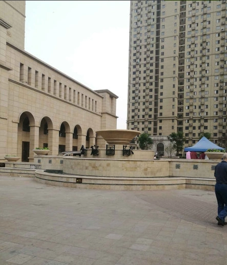 牧野区城北 万汇金宸国际 3室2厅1卫 134平米