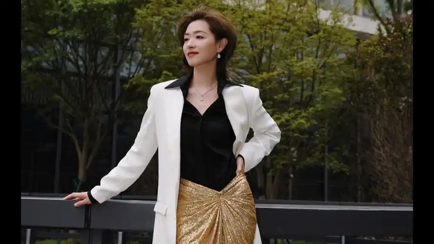 【万茜写真汇总】品质号召力剧星2023-3