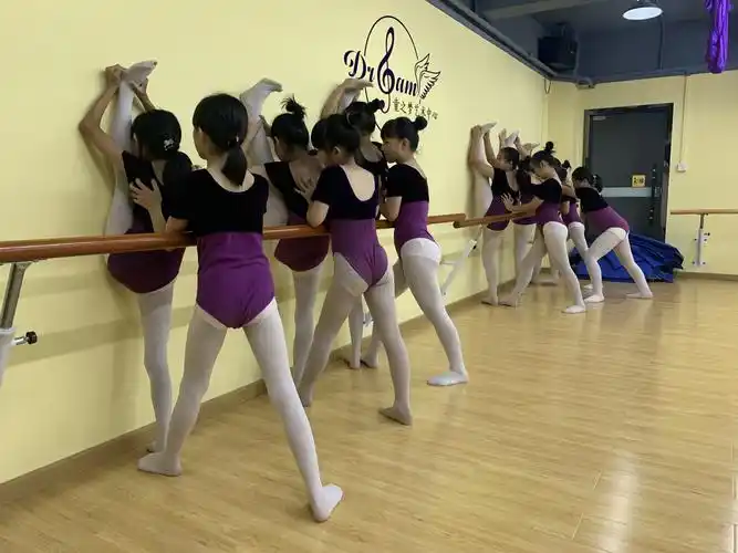 舞蹈课,为什么不让家长旁听?