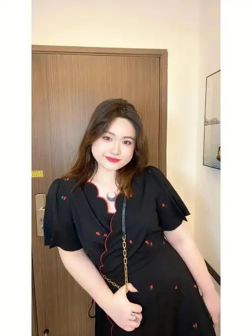 140斤微胖圆脸当然要新中式连衣裙啦