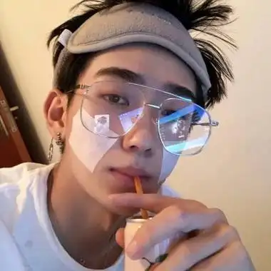 男生酷拽屌炸天头像寻找一种归宿