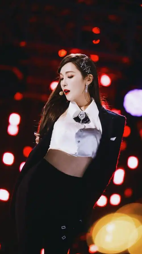 郑秀妍的okay舞台真的太绝了吧 发一组饭拍图……|郑秀妍_新浪新闻