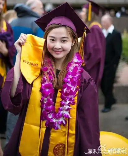 童星杨丽晓曾与释小龙谈恋爱后不再拍戏,如今学成归来引人关注!