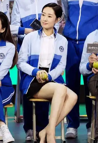 刘敏涛,那双红色高跟鞋