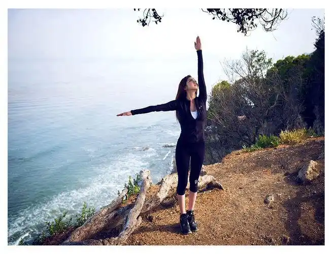 韩版春夏季运动套装女跑步健身服三件套长裤休闲晨跑套装女运动服-t