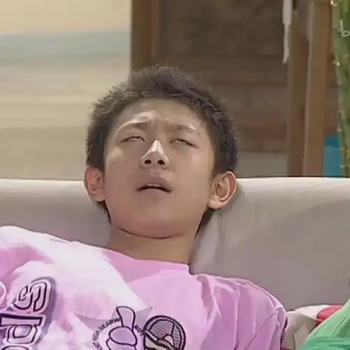 家有儿女五黑头像搞怪