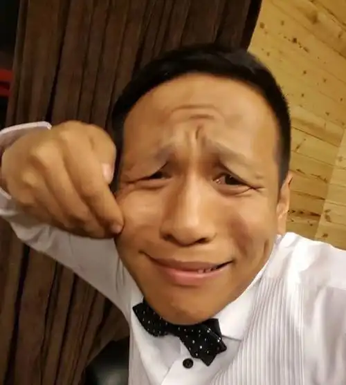 演员宋小宝:成名后抛弃霍晓红,再婚娶粉丝王雪,如今成人生赢家