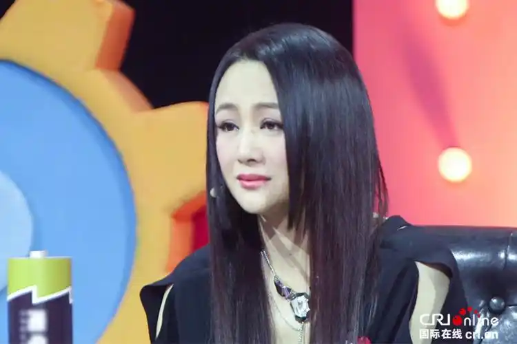 《育儿大作战》曹颖错过孩子第一次叫妈倍感遗憾