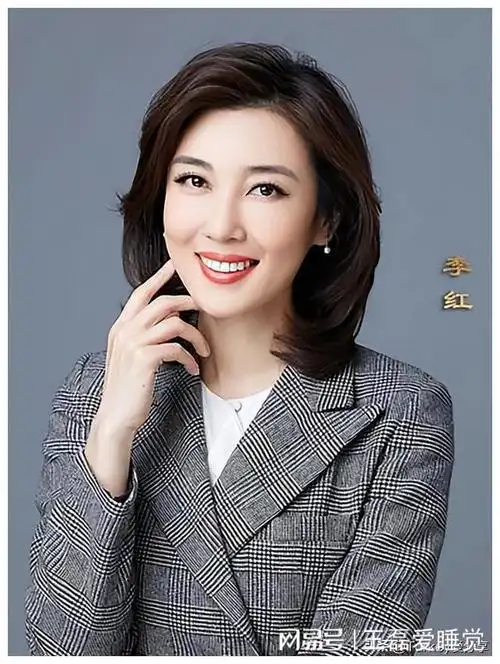 央视二十位漂亮的女主持人,个个才华横溢貌美如花,你更喜欢谁?