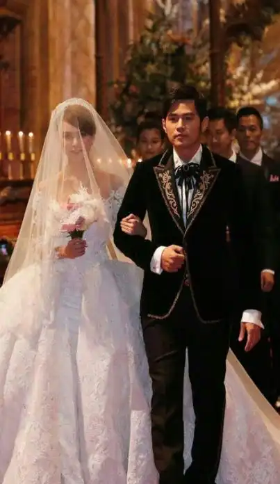 昆凌个人资料:老公是周杰伦,婚后连生三胎,如今一家五口很是幸福-天晟