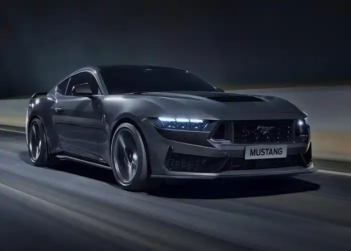 5万,福特野马黑马版上市,这价格还能买哪些大排量跑车?_太平洋号