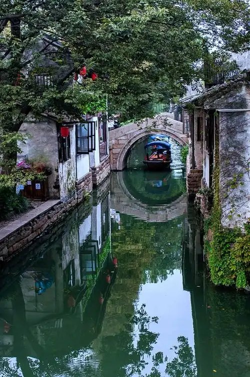 江南水乡古镇「周庄」