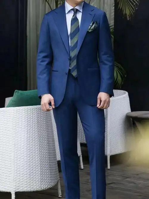 西服定制南通西装定制|西服定制这是一款非常经典的海军蓝西服套装