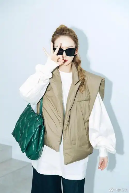 明星戚薇同款衣服羽绒棉服加厚棉马甲背心外套韩版宽松加绒卫衣潮