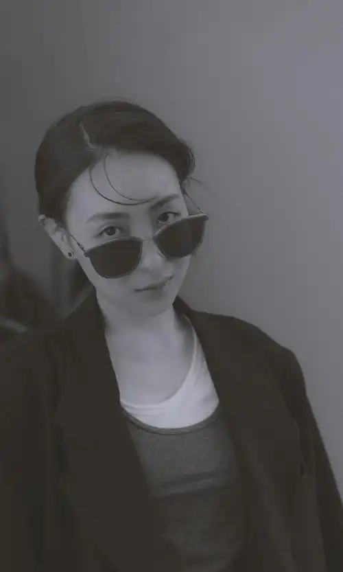 p>少司命(jessi),原名楼梦茜,1992年10月31日出生于浙江省 a target=