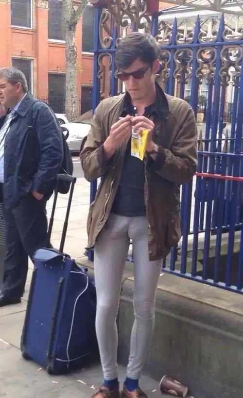 牛仔裤|裁剪|紧身_新浪新闻