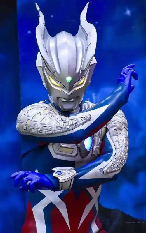 赛罗奥特曼,圆谷的亲儿子