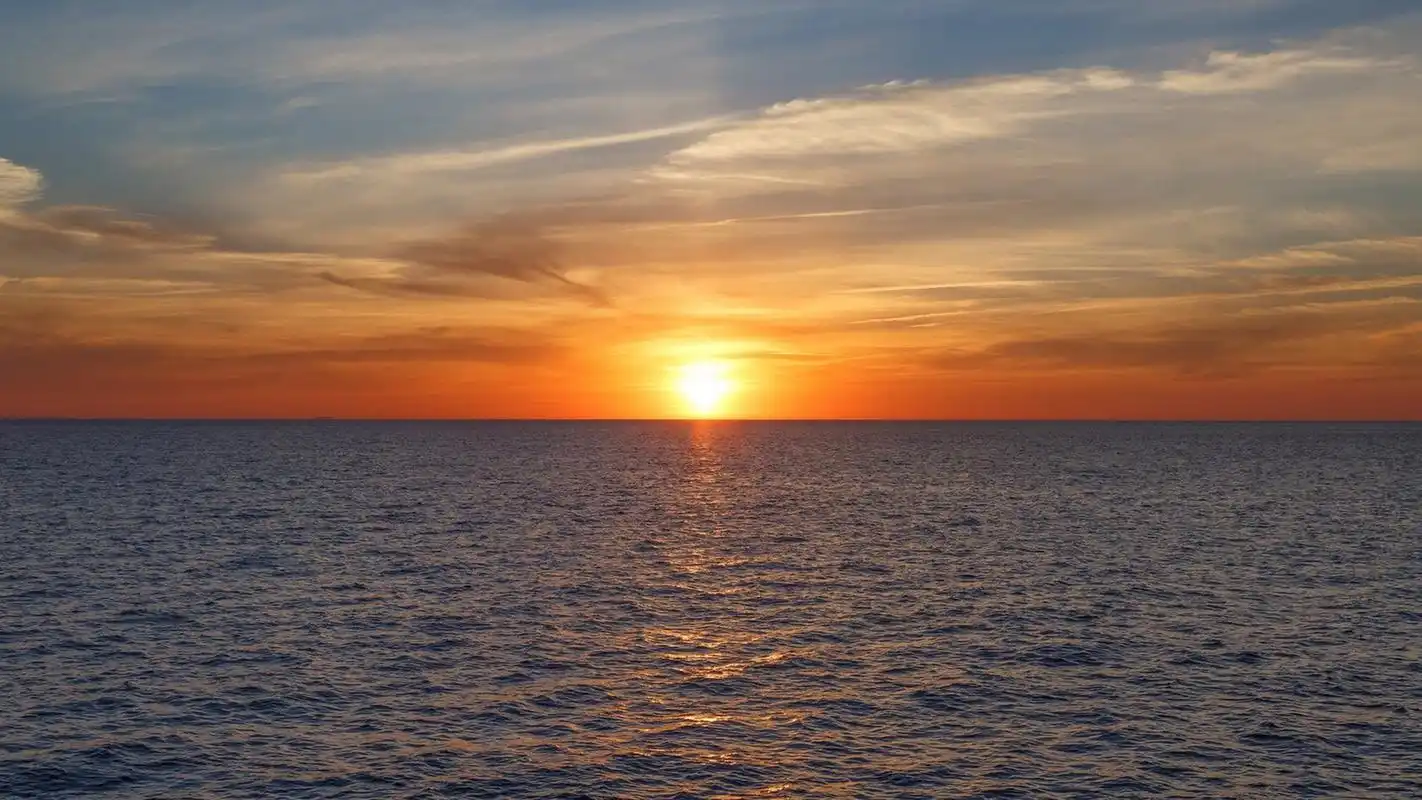 唯美落日余晖图片_超美好看夕阳_风景壁纸_精品库