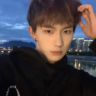 男头帅哥高清 看着很拽的男头真人帅气图片_男生头像_美头网