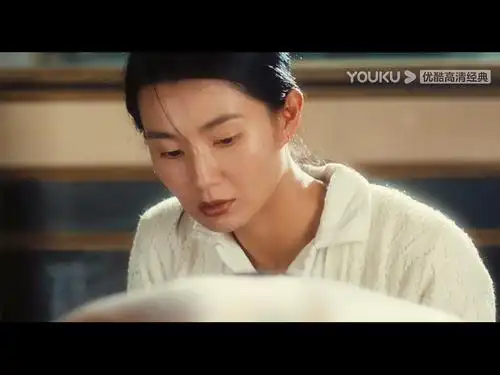 甜蜜蜜里的张曼玉太绝了