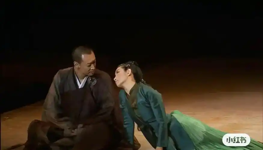 秦海璐:青蛇之心硬汉相伴,事业爱情双赢的戏霸女侠