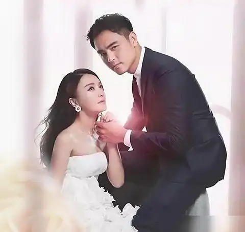 明道晒儿子脚丫照认了秘婚当爸!