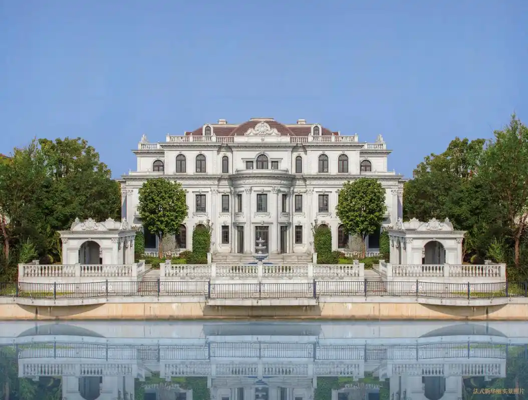 上海每栋占地55亩欧式独栋悦达南郊庄园仅15栋