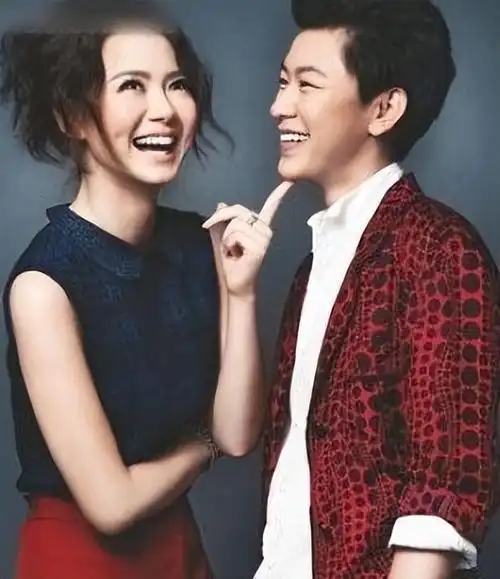 戚薇被曝是双性恋前女友念念不忘女儿名字都和戚薇有关