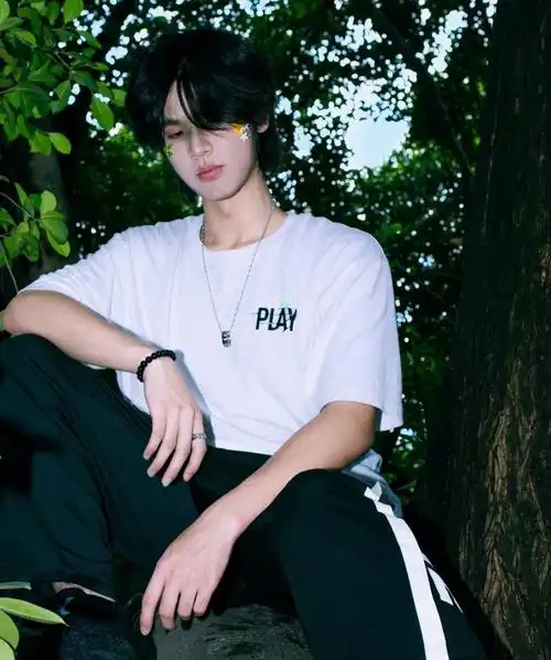 写真照片|广州男生拍照|森系男生写真|男生情绪写真约拍#挑战一张封神