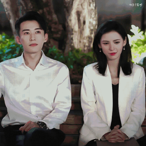 夜色暗涌时#| 刘学义 x 张予曦想说说最新两集最喜欢的三个场景「