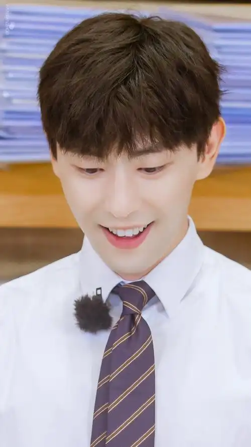 98190298  #邓伦#  你是世间最可爱的小星星8215