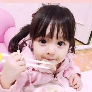最新个性萌娃头像可爱小女孩你所在的城市是我向往的地方