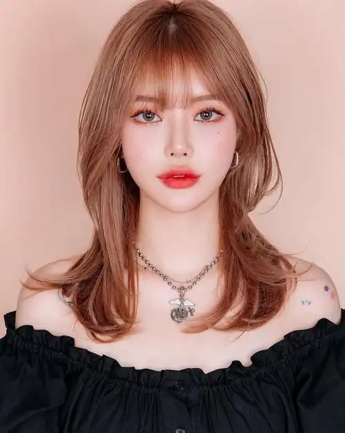 有层次的披肩发