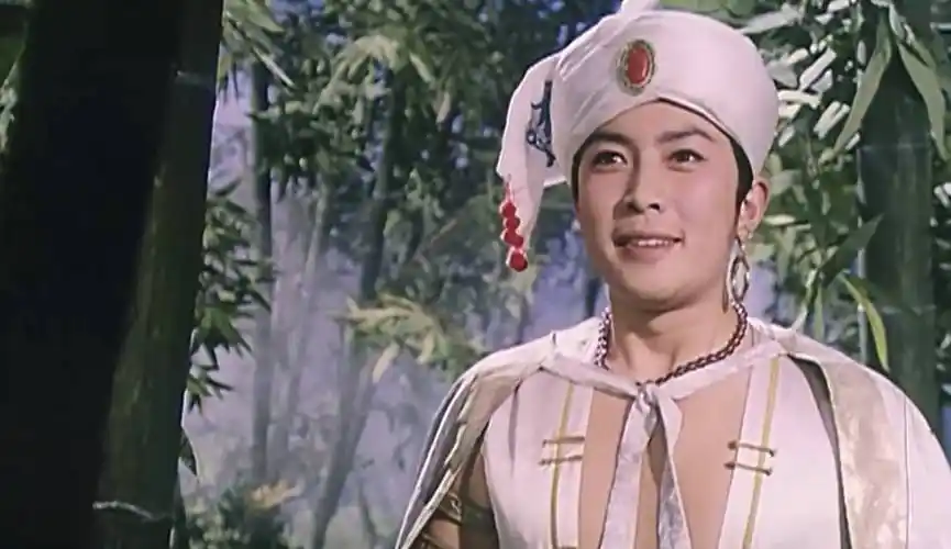 80年代电影《孔雀公主》,满足对美好生活的一切想象_特技_观众_唐国强