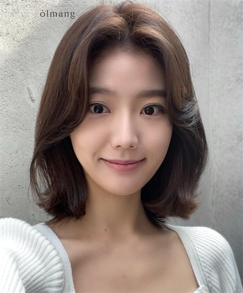 韩系八字刘海短发