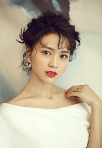 黄英图片 黄英性感图片