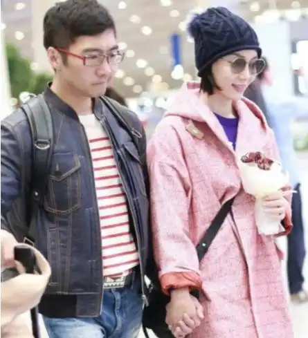 回顾陈数嫁给离异带娃的老公为继子不生孩子就好好爱他吧