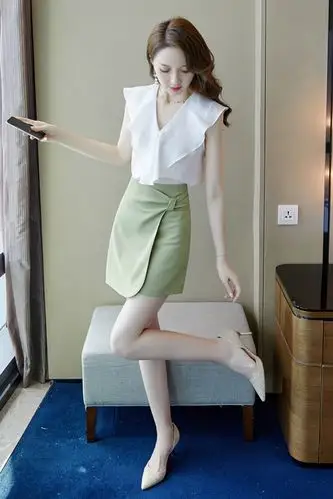 小个子职业套装女夏新款时尚洋气质牛油果绿连衣裙雪纺短裙两件套