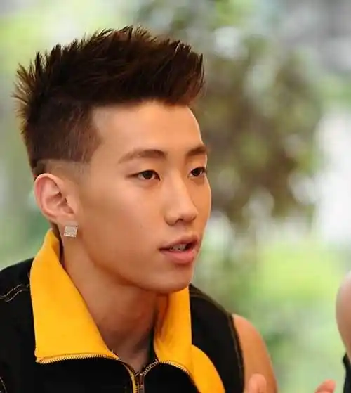 30款男士尖短发型,应该有适合你的!