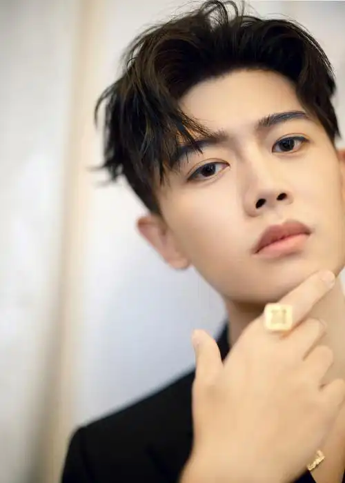 任嘉伦2021嘉速前进# rjl #任嘉伦长意# .