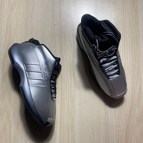 阿迪达斯 adidas crazy 1 科比大面包金属银色经典篮球鞋 gy2410