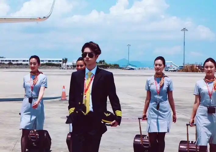 王一博 - 堆糖,美图壁纸兴趣社区