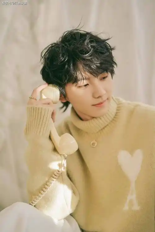 马嘉祺 暖冬写真