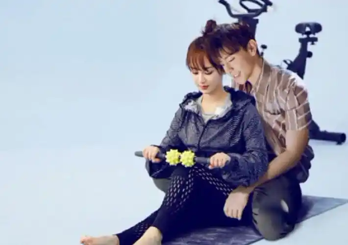 00后p邓伦杨紫情侣照我赌10张花花卡你看不到第五张