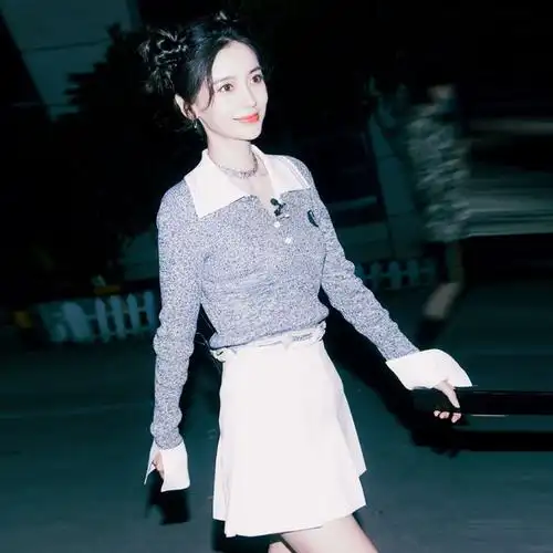 心动信号4baby明星同款衣服女明星韩版灰色字母运动风衣