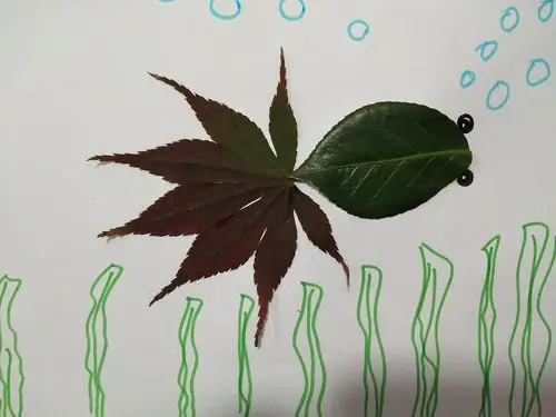 亲子手工――树叶贴画