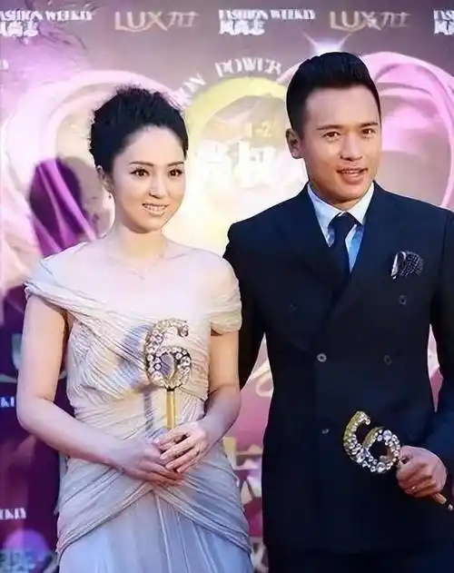 44岁董璇称多次相亲,渴望拥有爱情,遇见喜欢男生会主动出击_高云翔