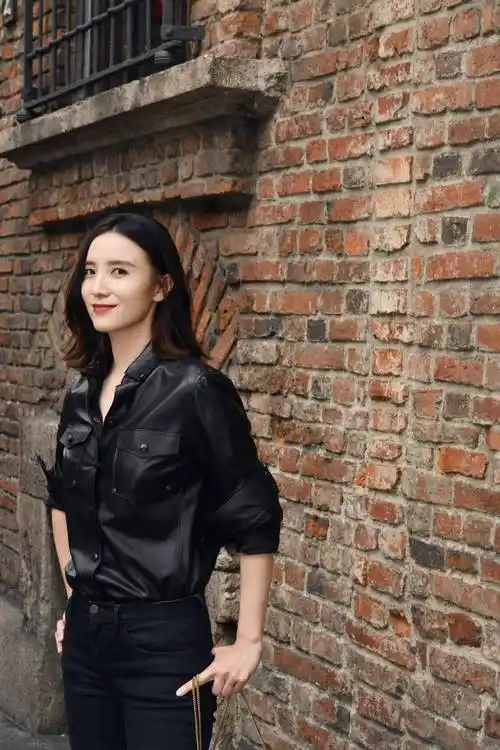 小宋佳:直言喜欢有才华的男人,41岁却依旧未婚_陈龙_生活_上海